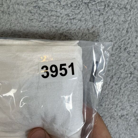 Champion Pants Women's XS White Lightweight Joggers Windbreaker Cinch Ankle NWT - Picture 11 of 11